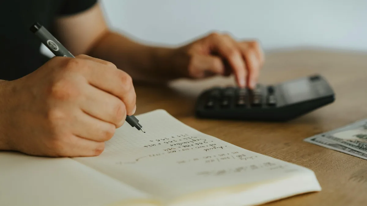 計算機與書寫中的財務資料，介紹債權憑證用途